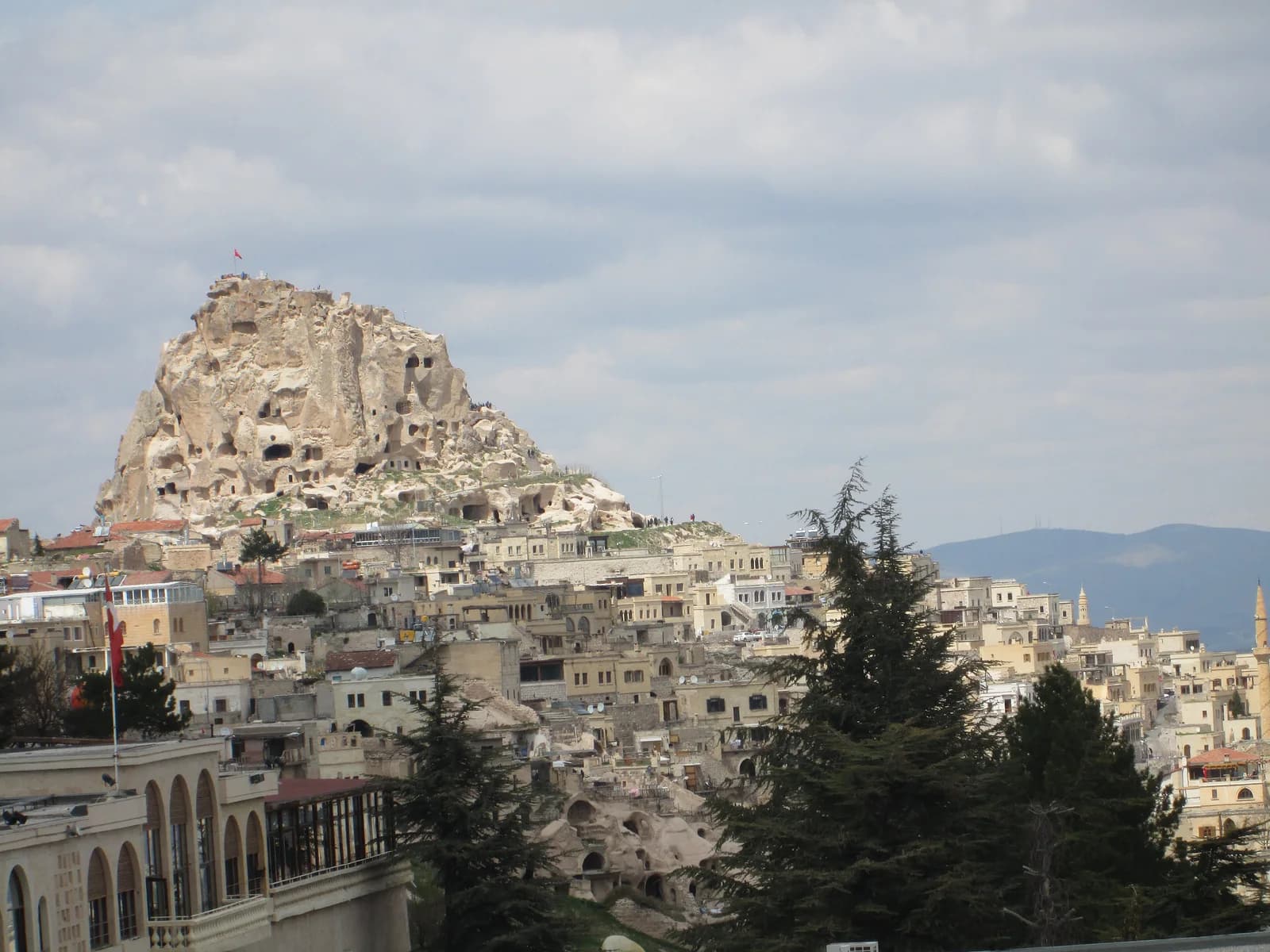 Uçhisar kapak gorseli